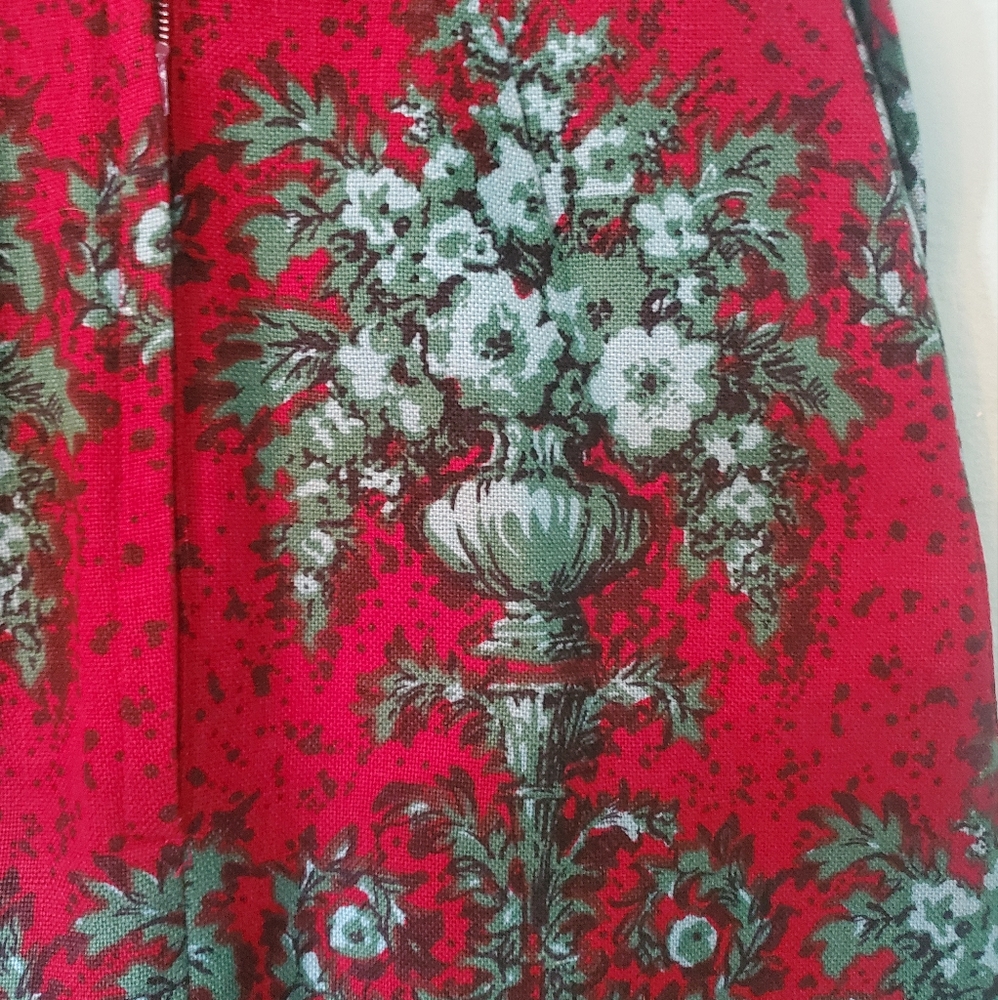 Vintage 60s Floral Toile Urn Garden Tapestry Linen Dress in Red & Green Sheath S - Picture 11 of 14